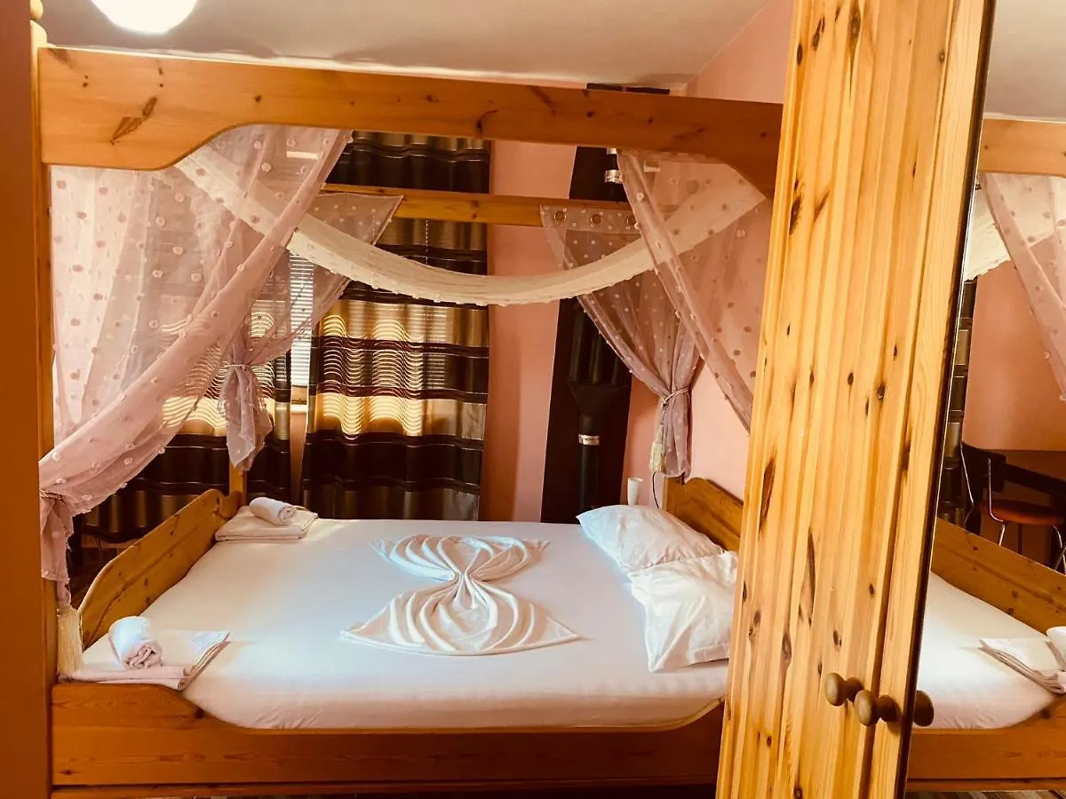 Hotel Deutschland Qender Bulgarec Albania